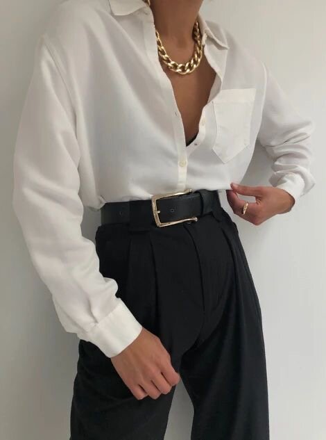 1. Белая рубашка