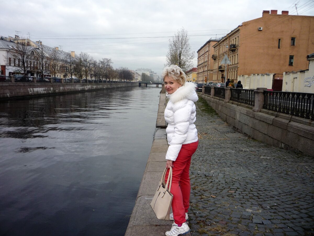 Меги бывший канал из питера с любовью. Меги бывший канал из питера с любовью. Люблю санкт-петербург. Из питера с любовью юлия надеждинская дзен. Меги бывший канал из питера с любовью.
