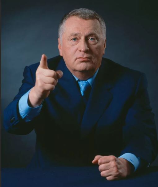 «Ведь в ином удалённом регионе глава может счесть себя царем и богом. С этим явлением можно бороться «посадками», закручиванием гаек, но эффекта это не даст. Можно так перегнуть палку, что в конце концов расцветёт профанация. Губернаторы просто перестанут работать, чтобы не совершать никаких ошибок. 
Эту проблему нужно решать только системно и политическими методами. Лучшее средство – это развитая многопартийная система.»