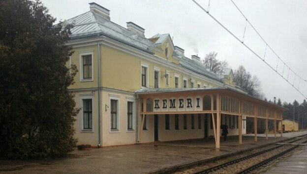Фото автора. Ж/д станция Кемери наши дни.