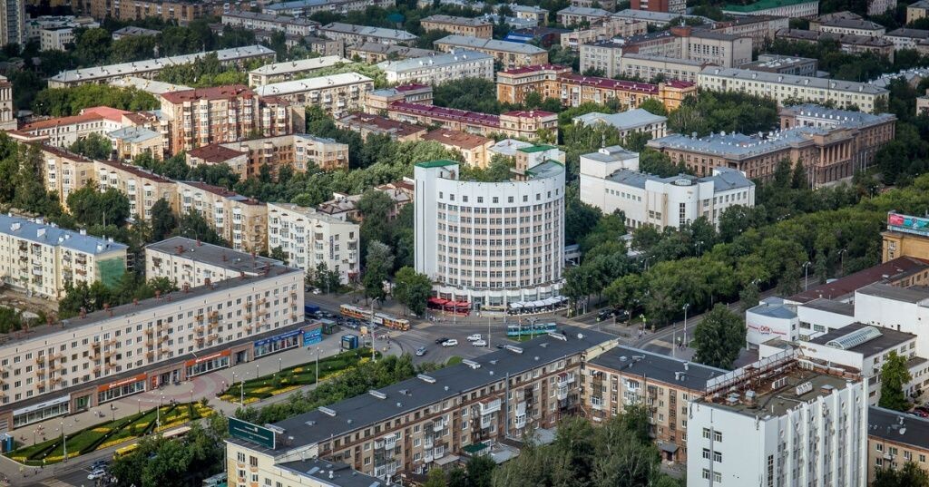 В Екатеринбурге намерены реконструировать гостиницу «Исеть»