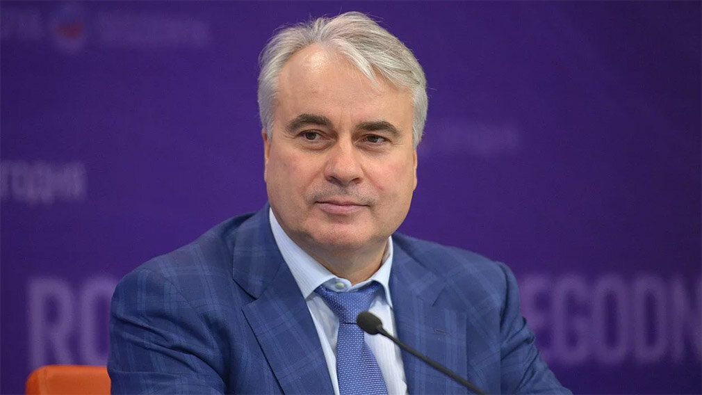 Павел Завальный