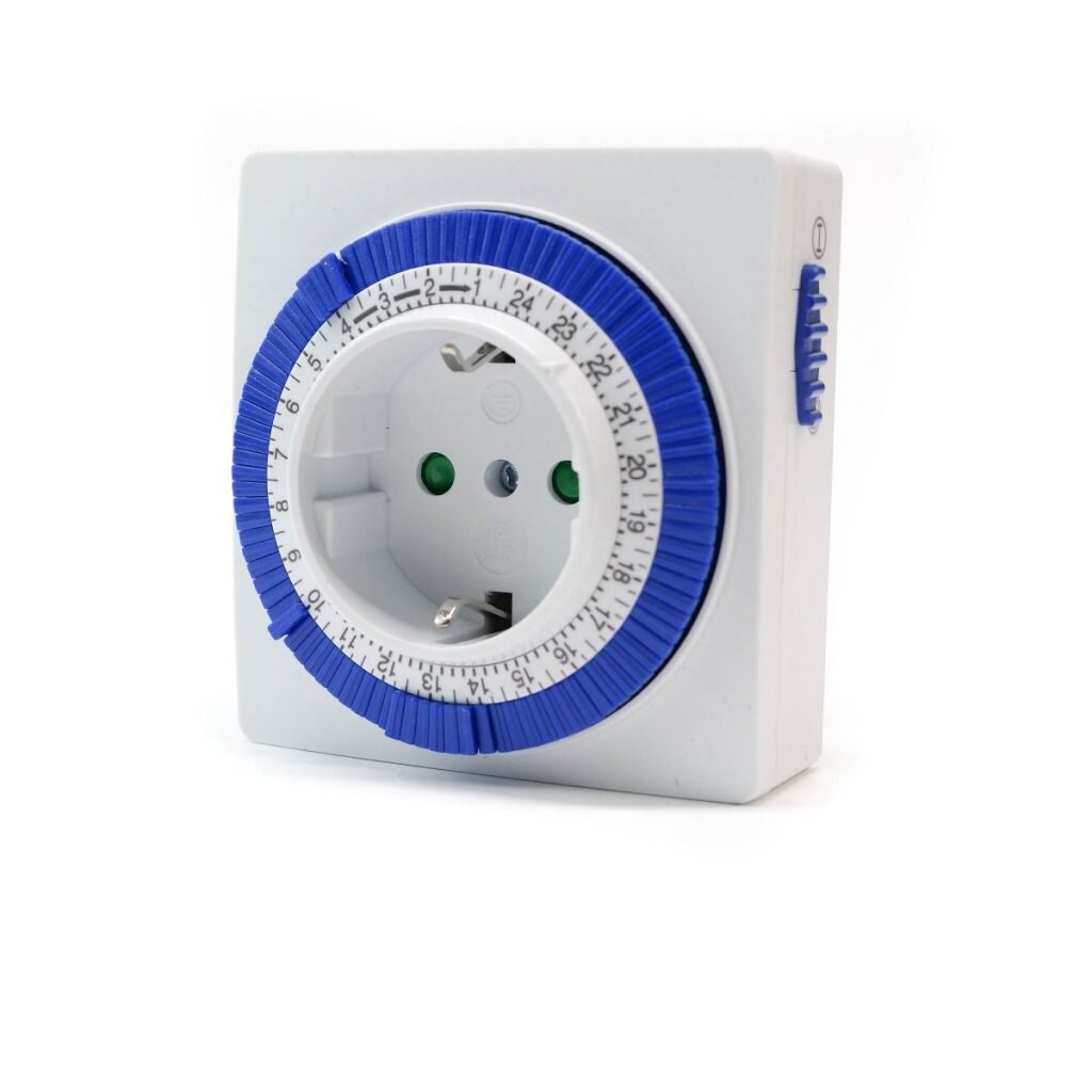 Таймерная розетка 24 часа с делением 15минут