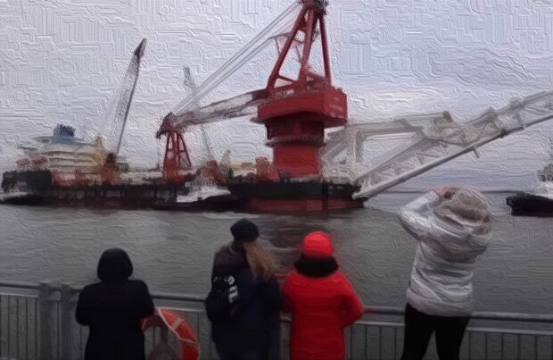 А между тем строительство близится к финалу...