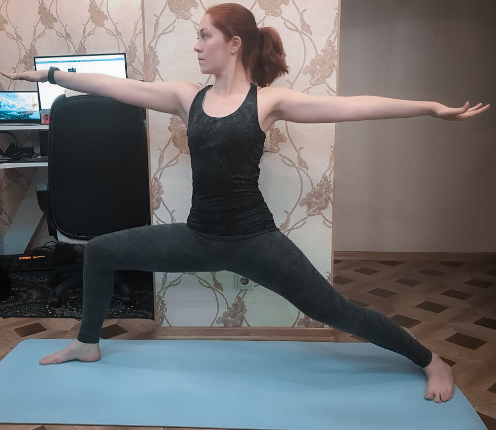 Вирабхадрасана 2