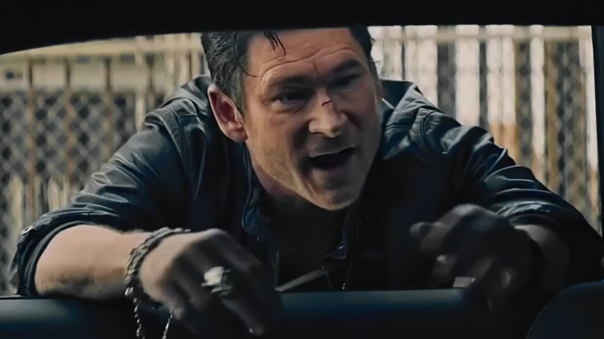 Beyond the Law фильм 2019. Вне закона фильм 2019. Against the Law фильм 2017. Джеймс Каллен Брэссак.