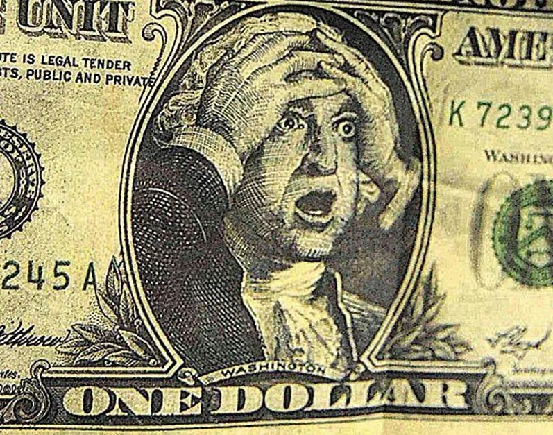 Доллар рубль конец. Изображение доллара. Доллар в шоке. Доллар в ужасе. Американские деньги.
