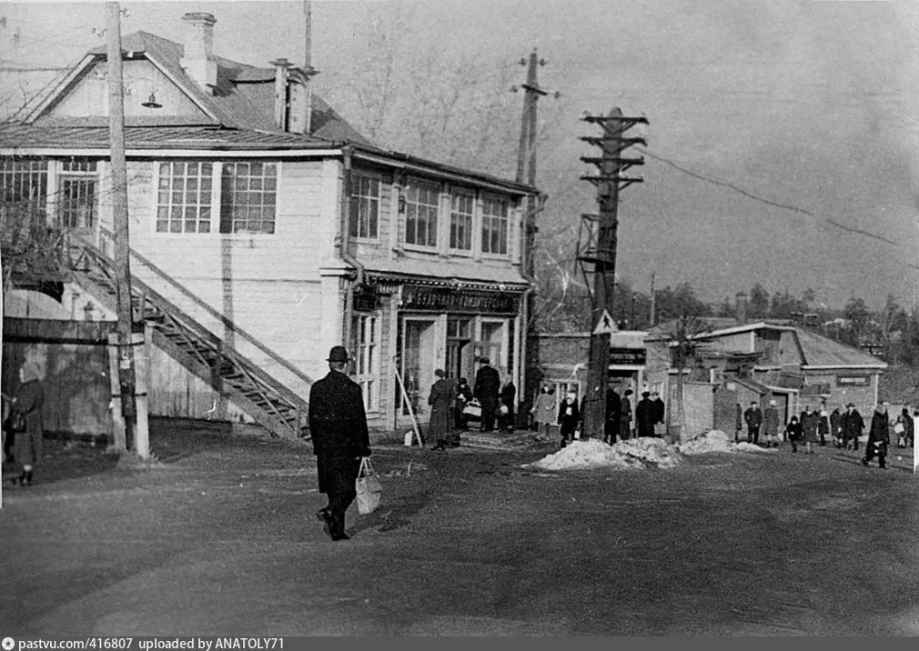 Площадь в Расторгуево, 1970 -1975 г. Источник: Источник:ЖУРНАЛ "ПОДМОСКОВНЫЙ ЛЕТОПИСЕЦ".