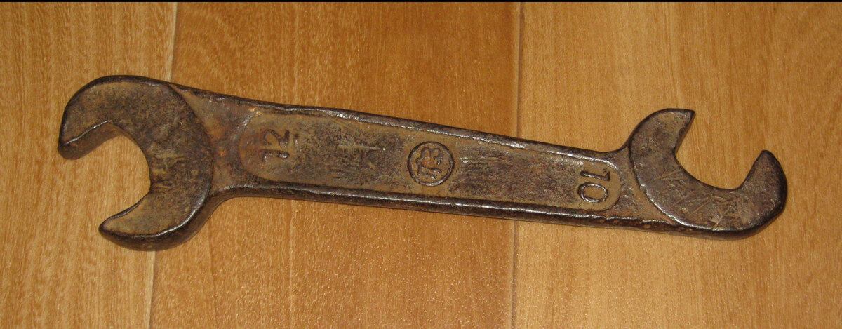 Тайна гаечного ключа. Что скрывает прошлое? Или век живи - век учись ...