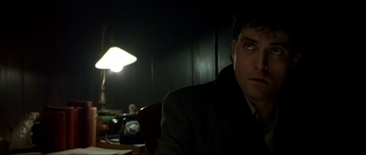 Алекс гор контуженный интеграция читать. Темный город (Dark City), 1998. Тёмный город Кукрыниксы. Scar City 1998
