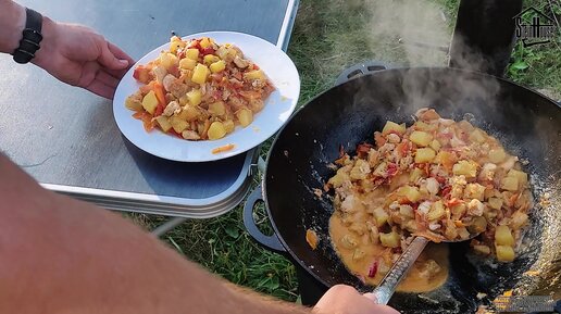 Овощное рагу из кабачков со сметаной и куриным филе в казане на огне - показываю рецепт / SteinFood