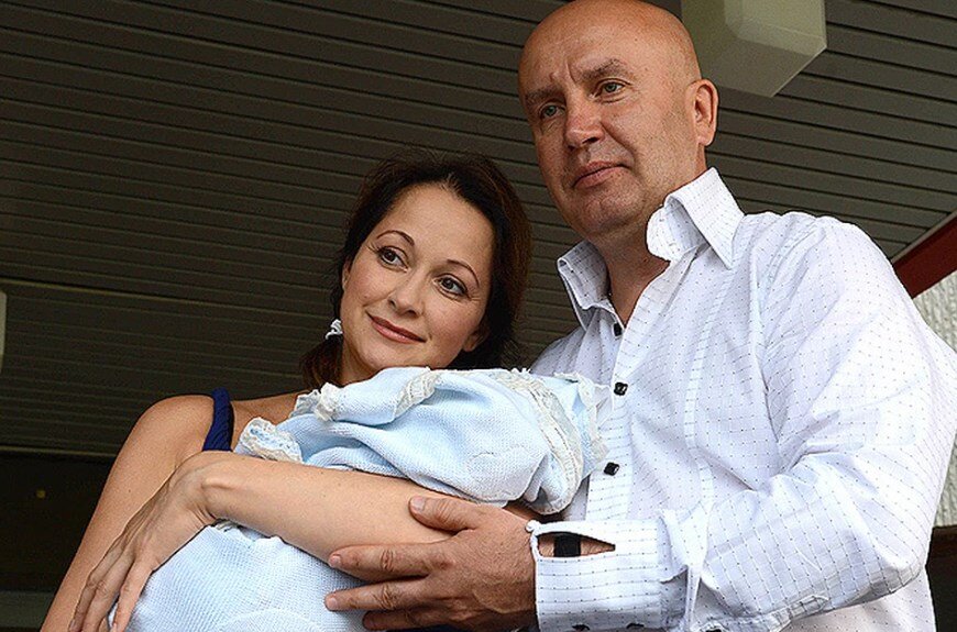 Ольга Кабо с сыном Виктором и вторым супругом Николаем Разгуляевым