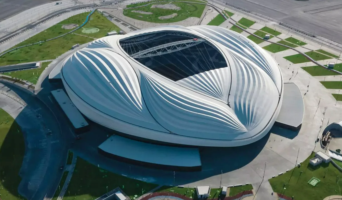 Дизайн стадиона "Эль-Джануб" понравился не всем. Фото: соцсети