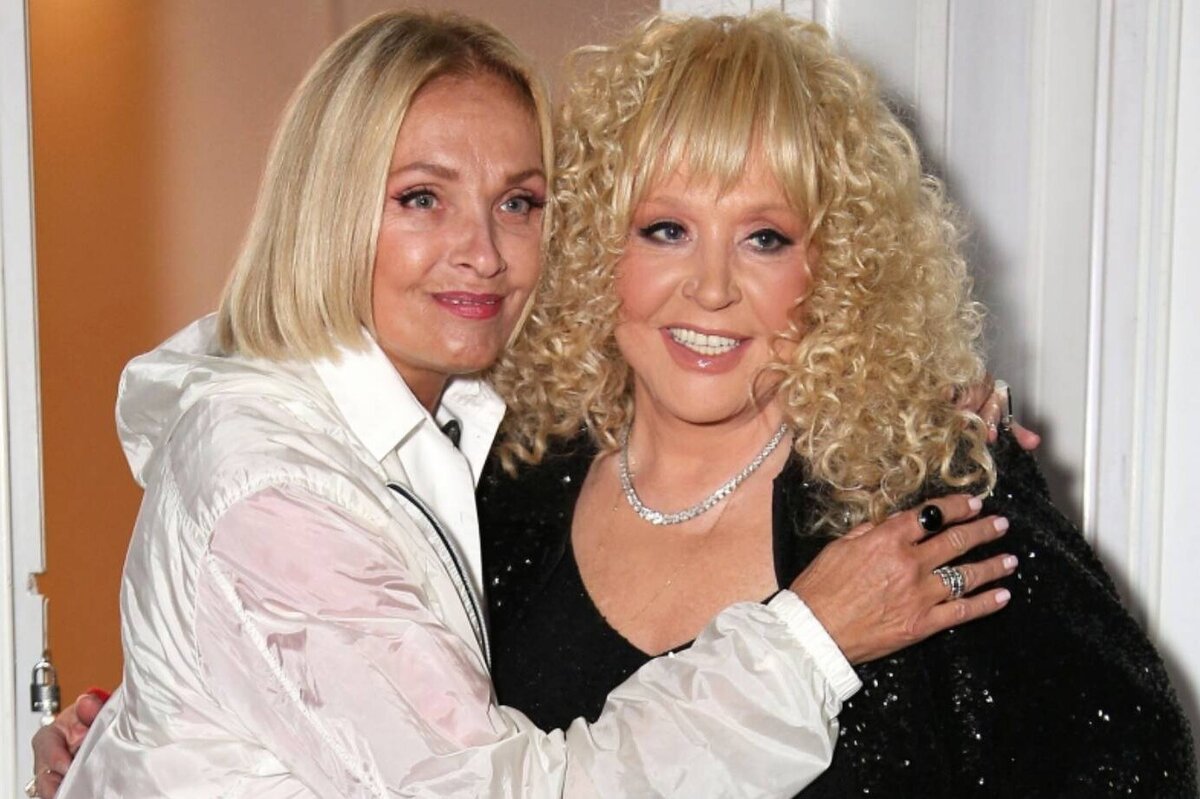     «Я еду в Израиль!»: Лайма Вайкуле решила встретиться с Аллой Пугачевой в День защитника Отечества