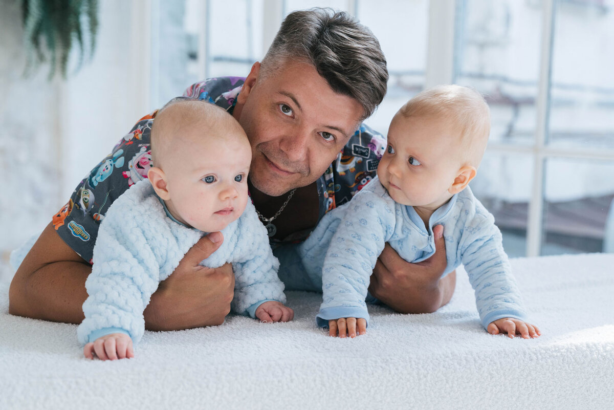 Детский массажист Игорь Новокриницкий