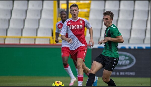 Александр Головин был одним из лучших в составе "Монако". А в обороне у клуба имеются большие проблемы