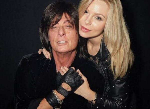 Джо Линн Тернер и его жена Майя Козырева