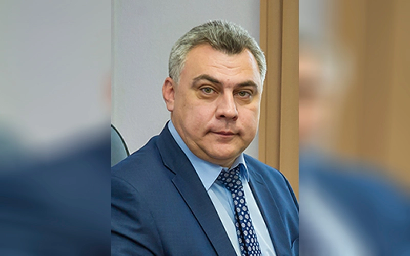 Бурков губернатор омской. Бурков омск. Бурков липецк. Бурков липецк. Бурков адвокат липецк.