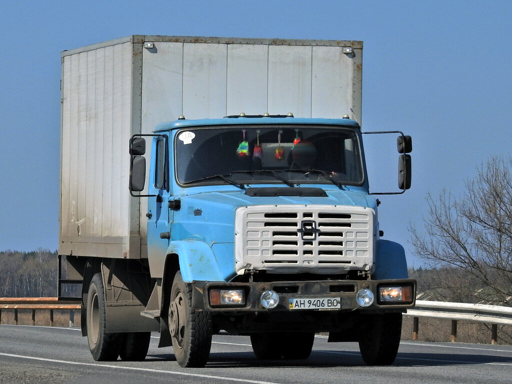 Зил 4331 грузовой автомобиль автомобили зил. ЗИЛ 4331. Грузовик ЗИЛ 4331. Автомобиль ЗИЛ 4331. ЗИЛ-4331 грузовой.