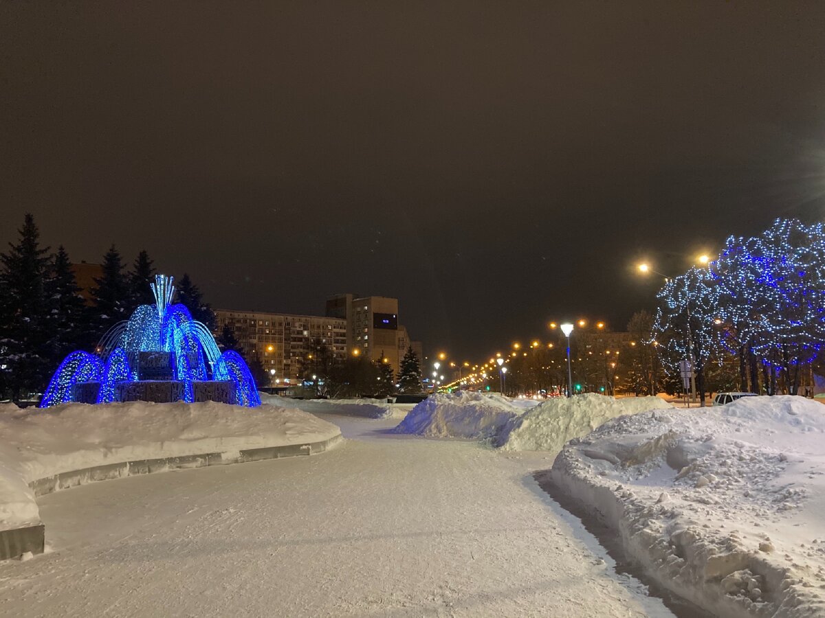 Как преобразилась территория у Администрации города Новокузнецк. Фотографии  с места событий. | Жить в кайф 🥰 | Дзен