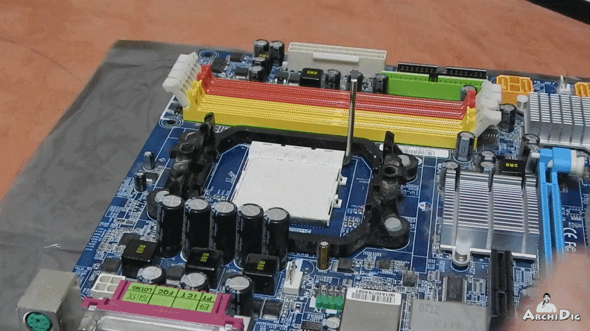 Как поставить процессор в сокет