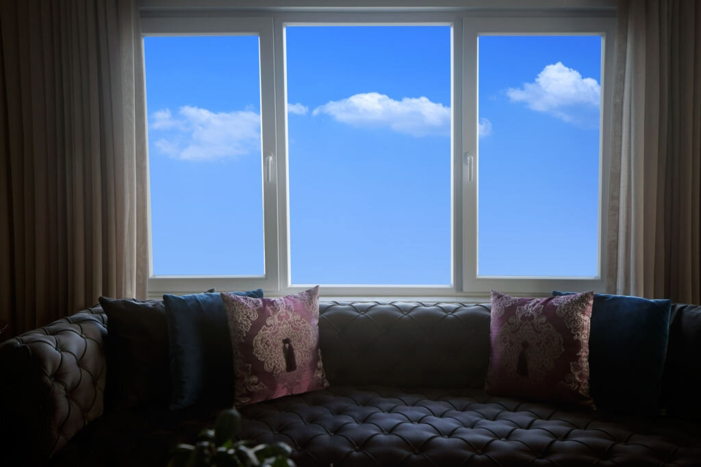 Утепленный балкон как место для отдыха