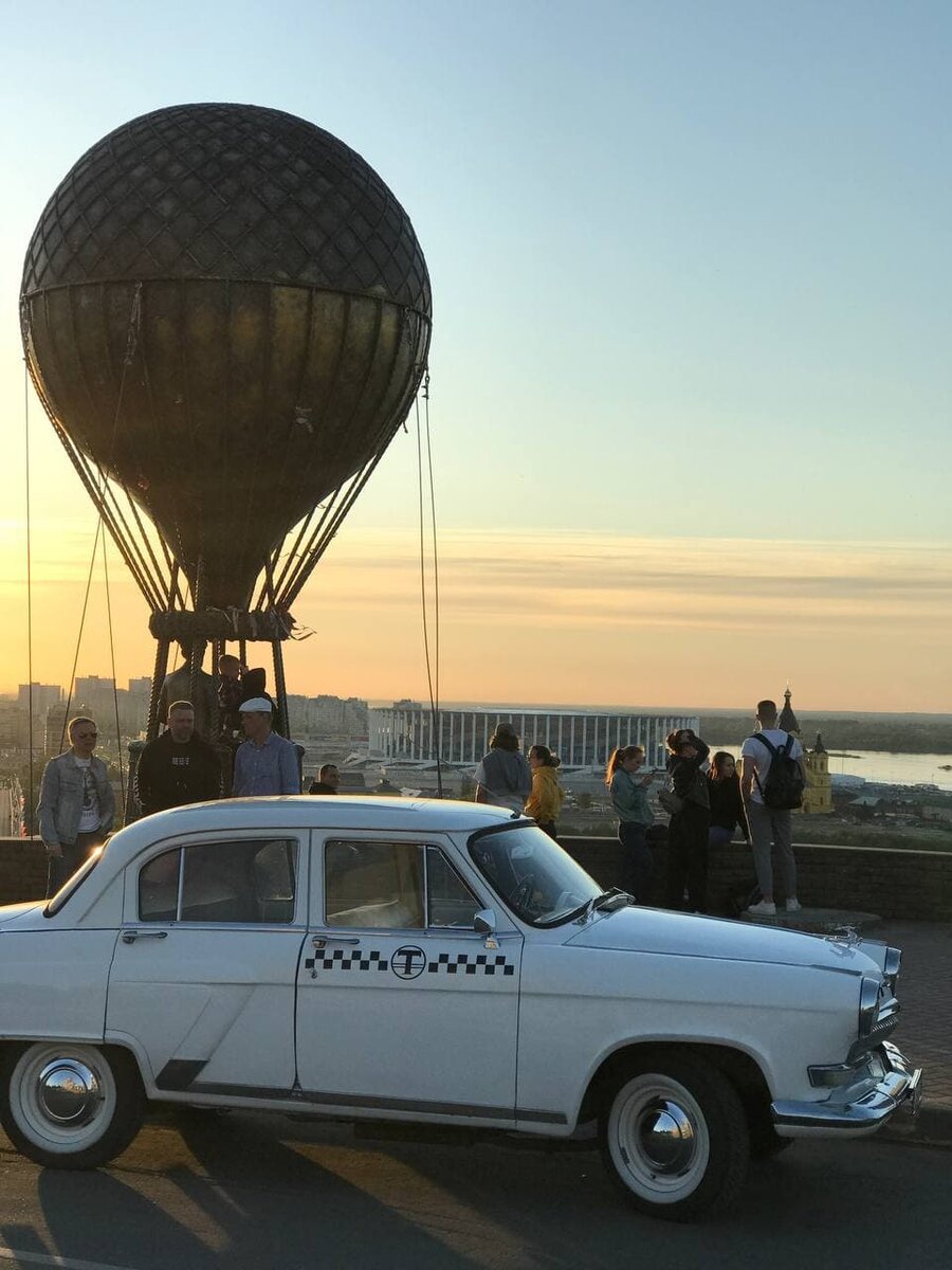 Памятник Жюлю Верну, набережная Фёдоровского