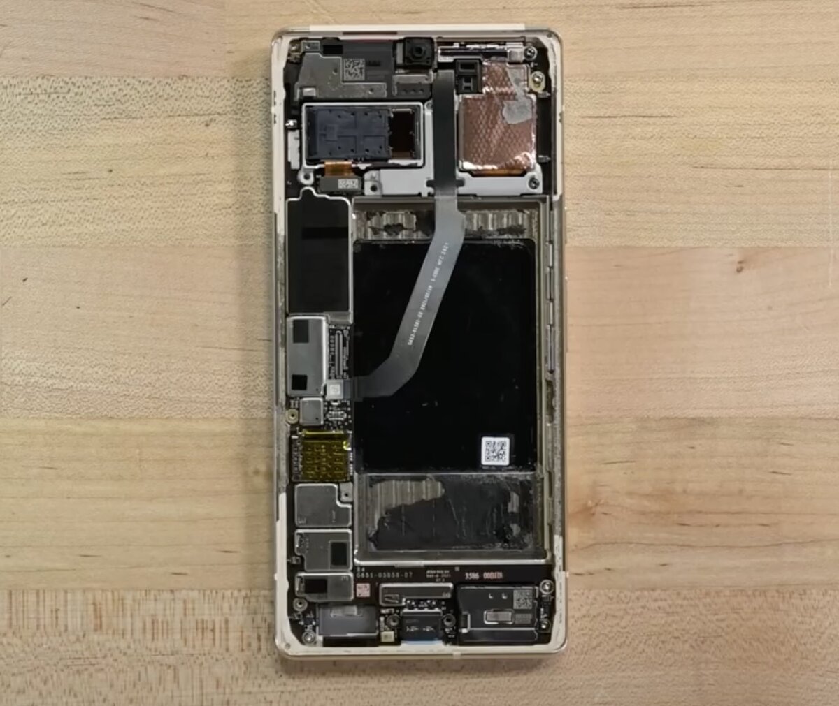 Pixel 6 Pro в разборке
