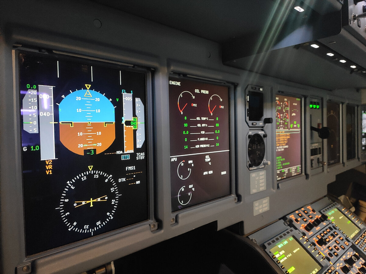 Кабина SSJ-100