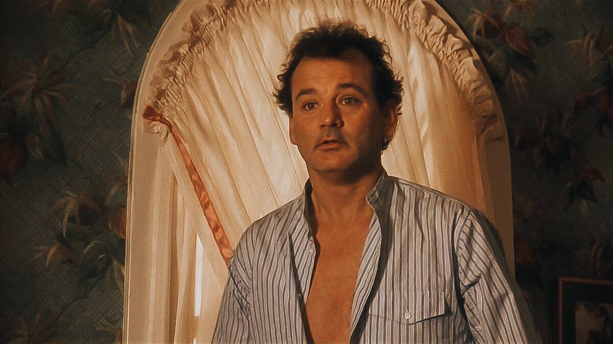 Шведы назвали картину «Понедельник всю неделю». Немцы адаптировали название под известную пословицу — «Сурок встречает каждый день».-2