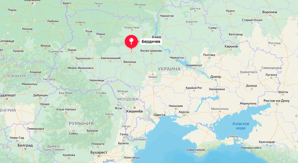Специально для тех, у кого, как у меня нет склонности к географии - кусочек карты украины и ее окрестностей. На карте видно, что Бердичев находится чуть западнее Киева, но не так близко к западной границе, как Львов. От Донбасса далеко, в общем.