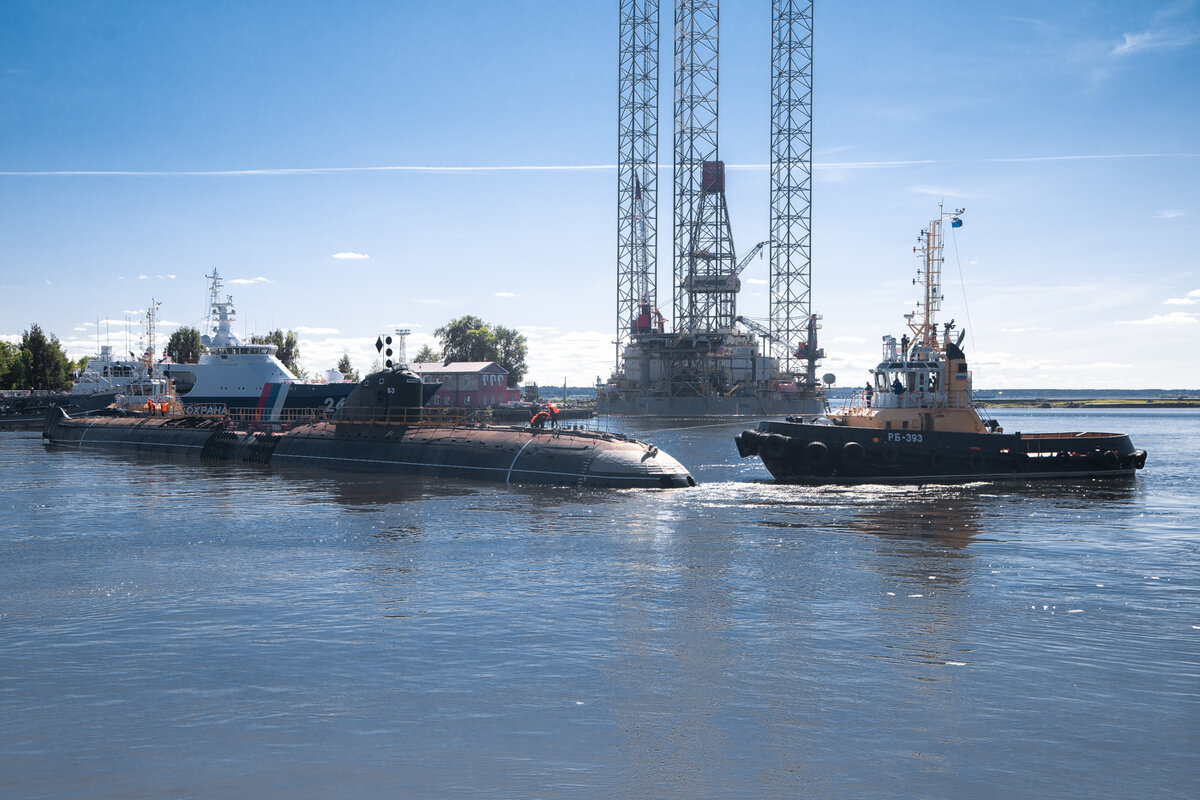 АПЛ покинула док