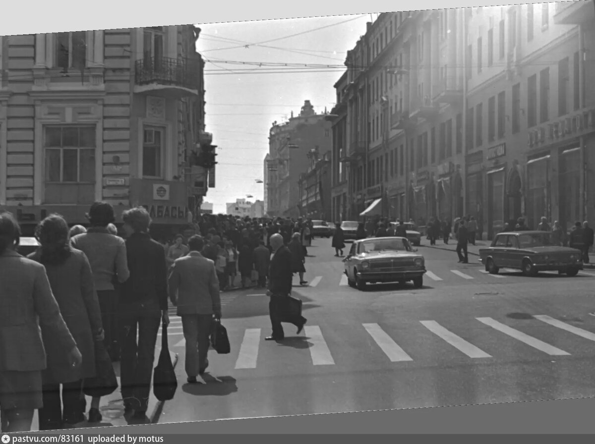 Камергерский переулок: маленькая улица с огромной историей | О Москве  нескучно | Дзен