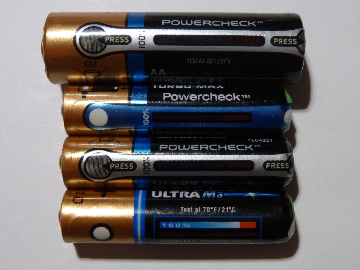 Индикаторы заряда Powercheck на батарейках Duracell
