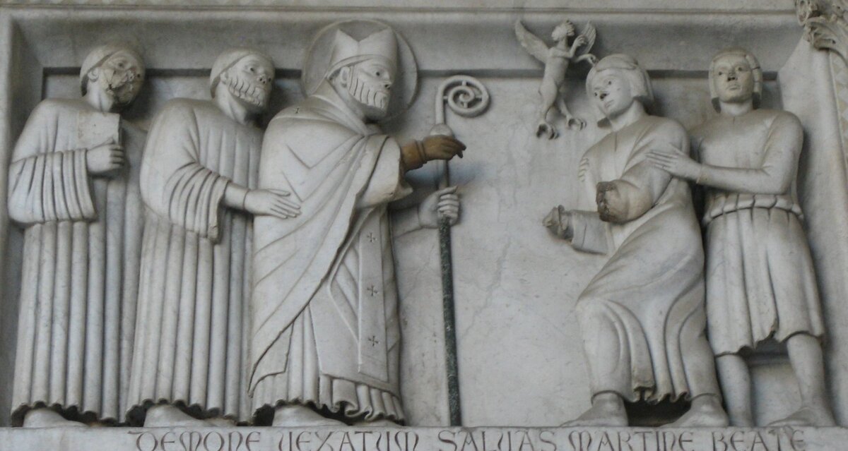 Барельефы из жизни святого Мартина (wikimedia)