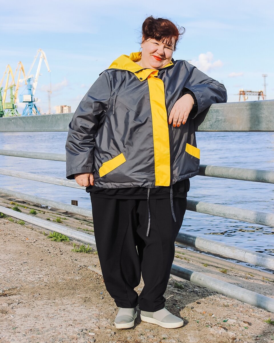 #mkt_rc03, непродуваемая парка на подкладке из китайской плащовки, держащая морось , 100% пэ, 13 размер/12900₽