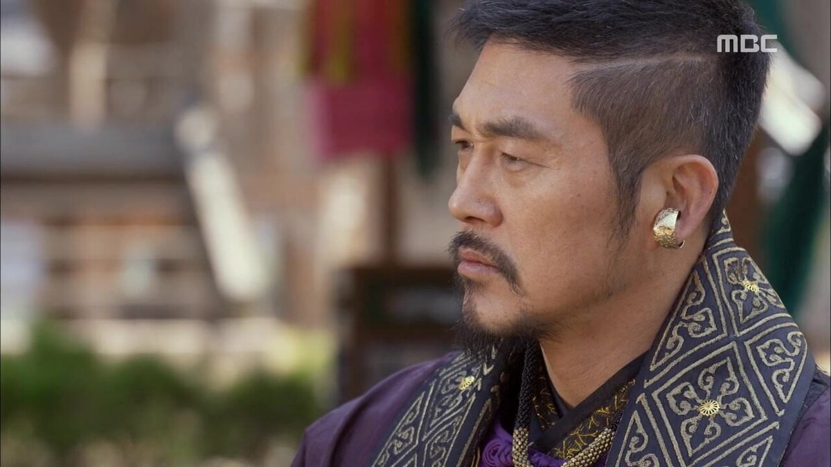 Ким Ён Хо в роли Баяна из меркитов