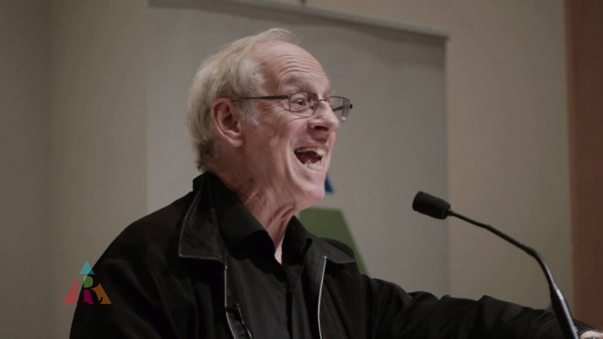 Профессор Стивен Крашен