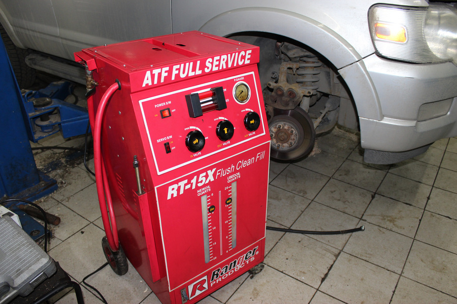 Один из видов данного аппарата, который стоит в большинстве СТО