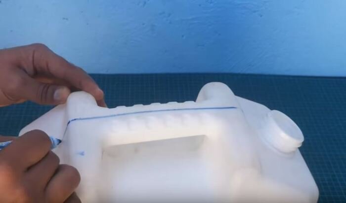 Делаем разметку. /Фото: youtube.com.
