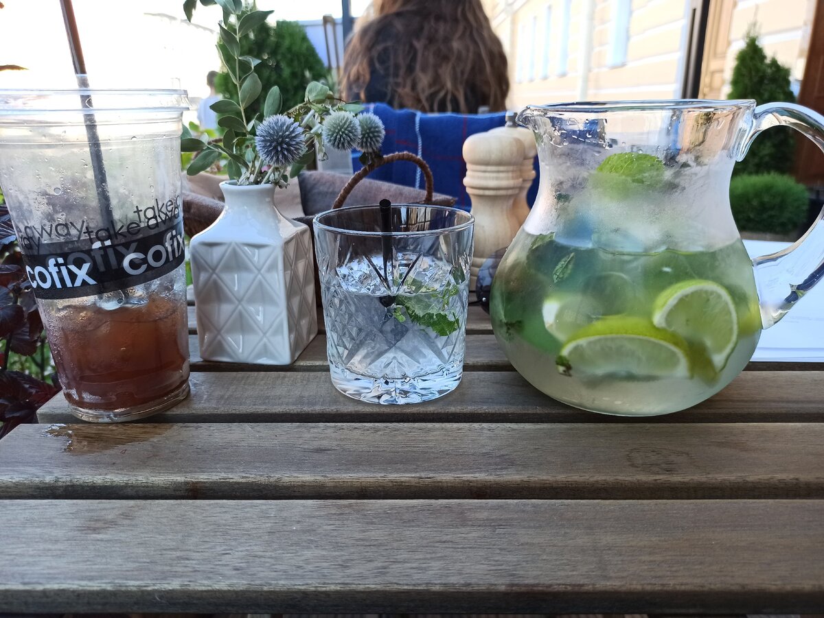 Утро после бурной встречи с племяшкой