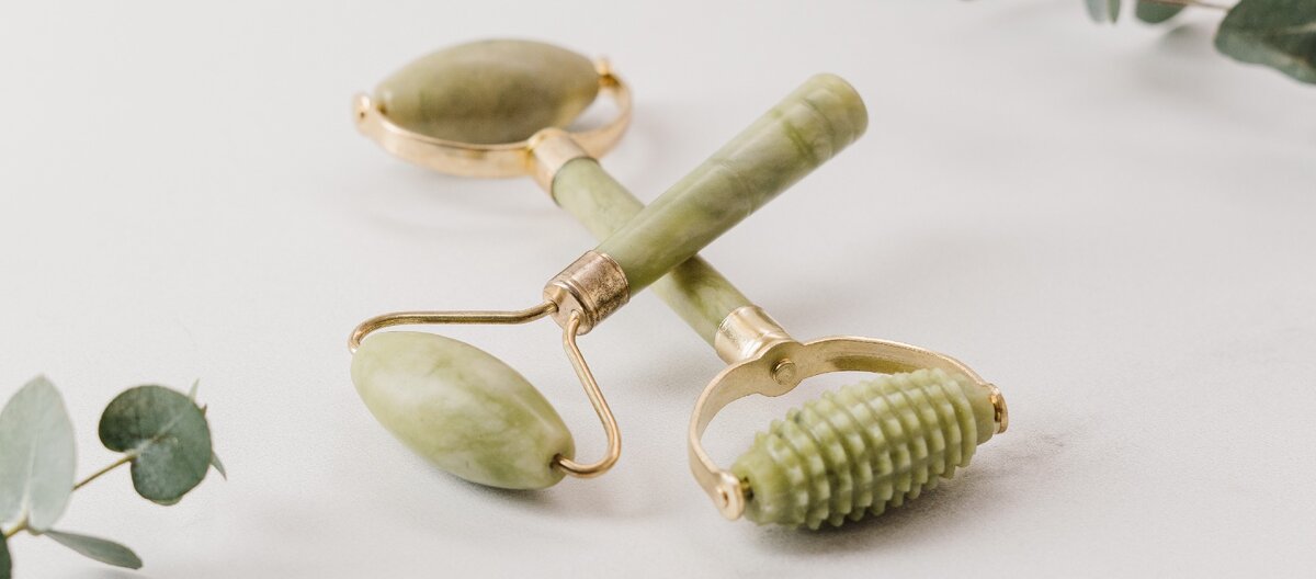 Нефритовый роллер