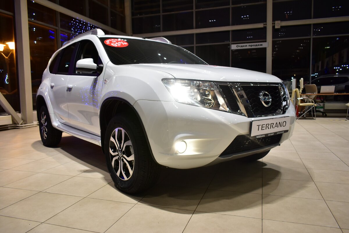 Nissan Terrano r52