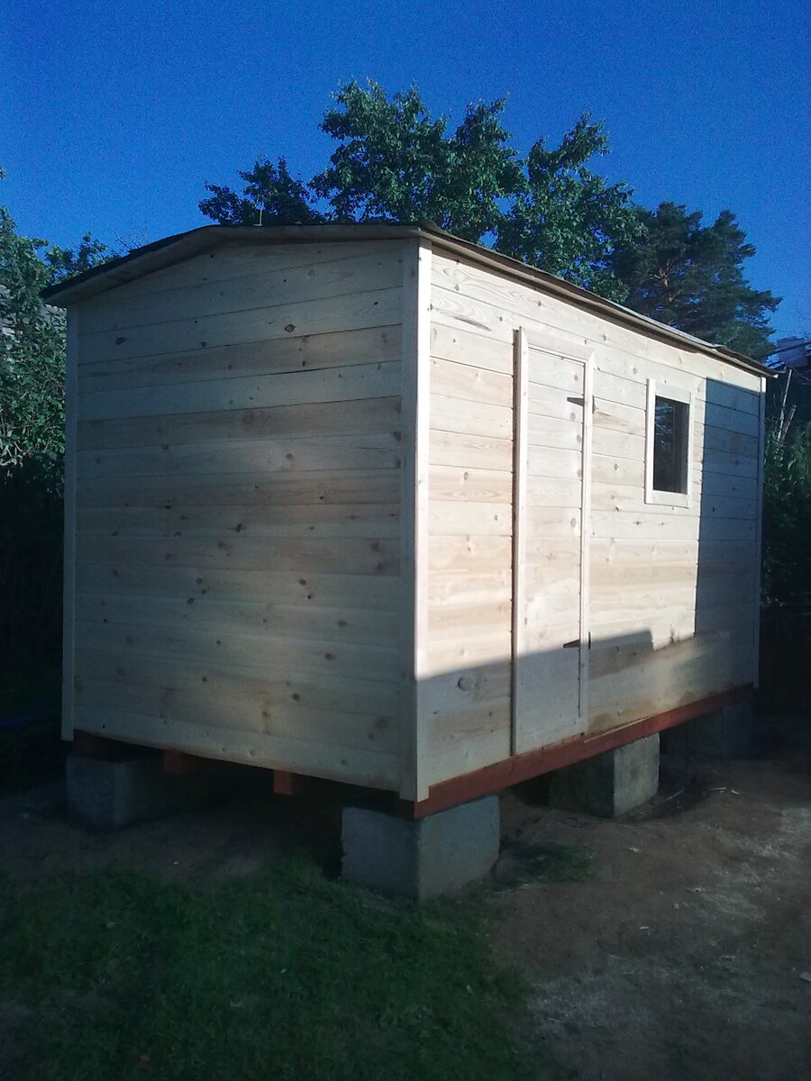 сборка на месте, на готовый фундамент