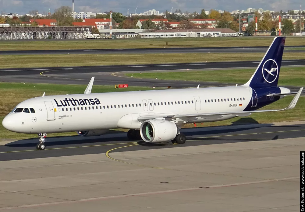 A321neo. Аэробус a321neo. Airbus 321 Нео. Airbus a321‑100.