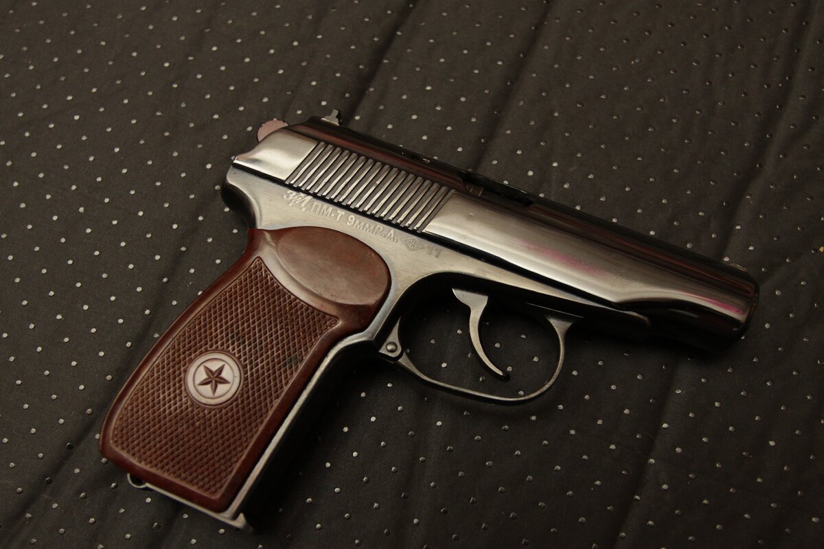 ПМ-Т. 2011.  Донор 1963.  Здесь и далее фото (как, впрочем, и сам пистолет) автора. 