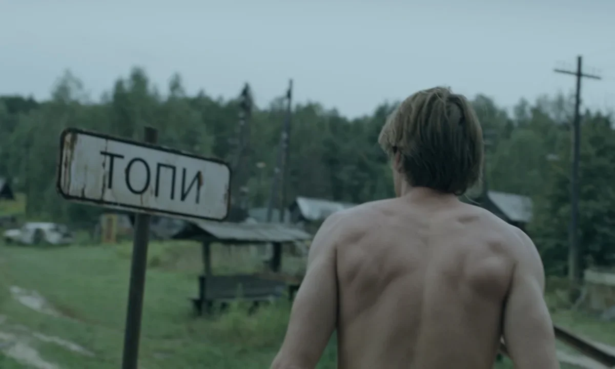 Иван Янковский в сериале «Топи»