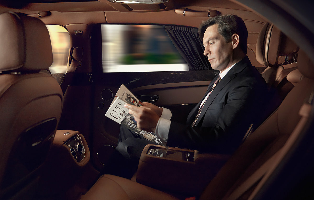  далеко не каждый человек захочет искать проблемы, которые нуждаются в решении - именно это и есть предпринимательская жилка. Она не появляется просто так, очень часто она формируется в детстве.
