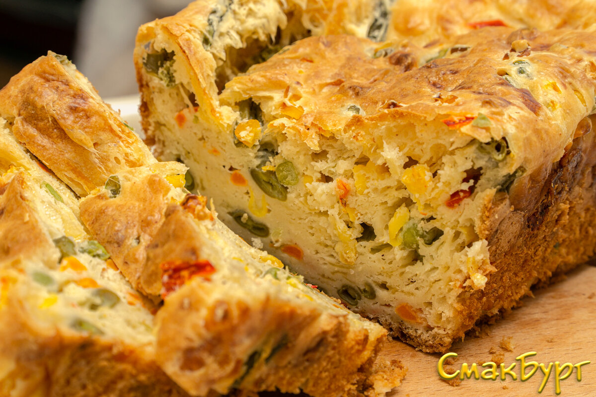 Яркий, сытный и очень ароматный закусочный кекс на все случаи жизни!