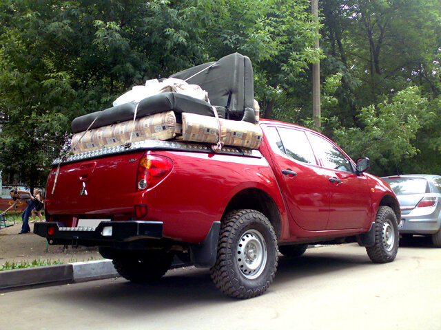 Первым пикапом был Mitsubishi L200 Triton